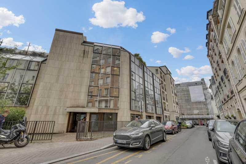 Bureau dans Boulogne-Billancourt à louer - Photo du bâtiment - Image 2 de 23