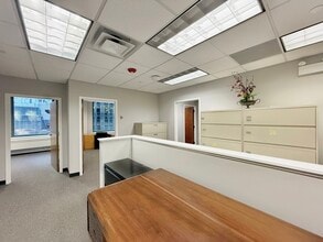 105 W Madison St, Chicago, IL for lease Interior Photo- Image 1 of 4