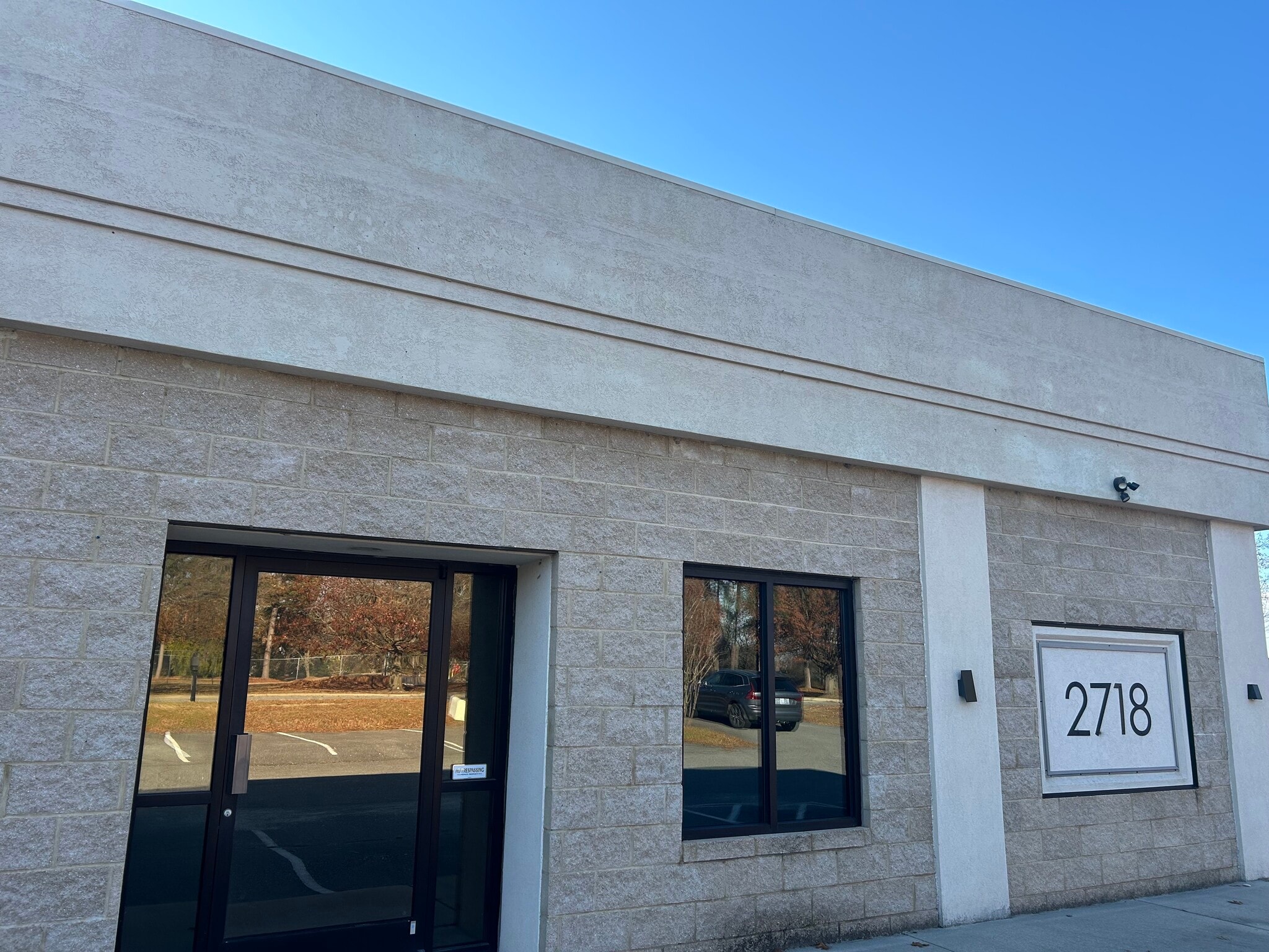 2718 Graves Dr, Goldsboro, NC for lease Building Photo- Image 1 of 11