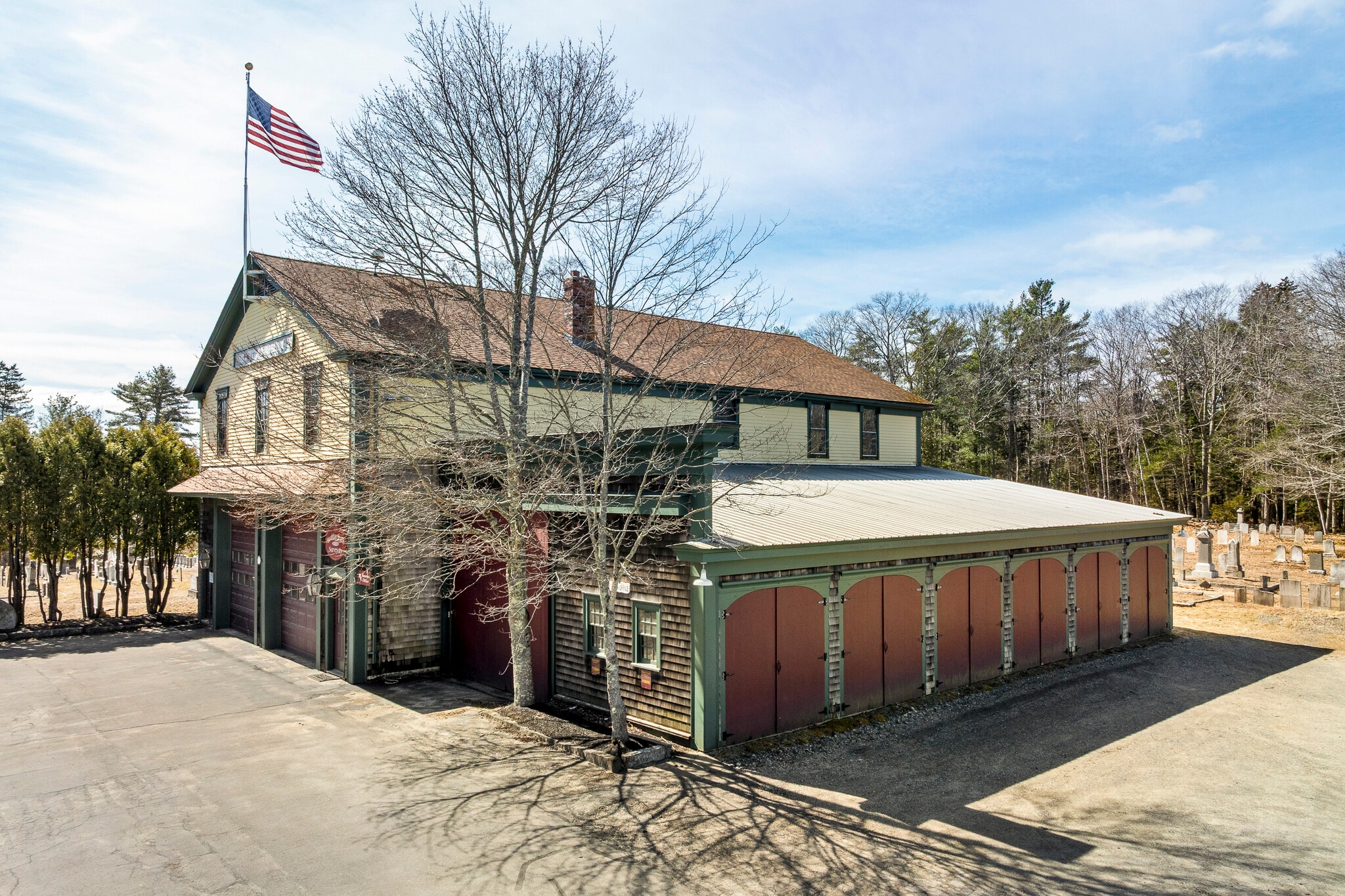 1037 Wiscasset rd, Boothbay, ME for sale Primary Photo- Image 1 of 47