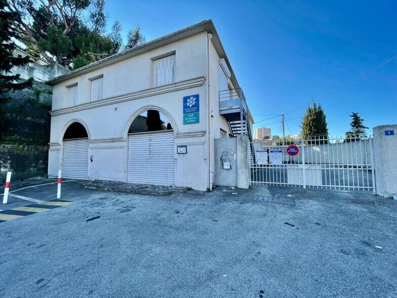 1 Avenue Des Pins, Marseille for sale - Building Photo - Image 3 of 16