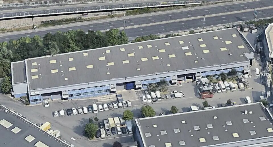 Flex in La Courneuve for lease Aerial- Image 1 of 7