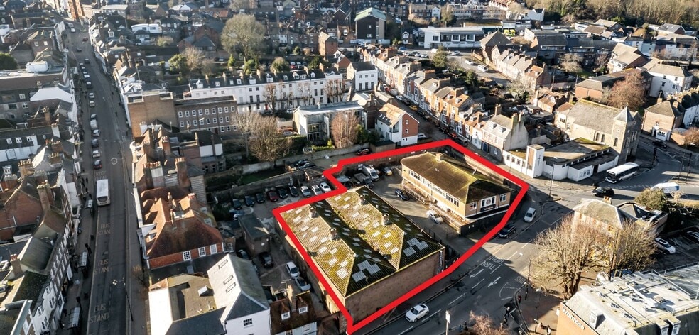 Trinity Gables Lewes portefeuille de 2 propriétés à vendre sur LoopNet.ca - Photo du bâtiment - Image 1 de 5