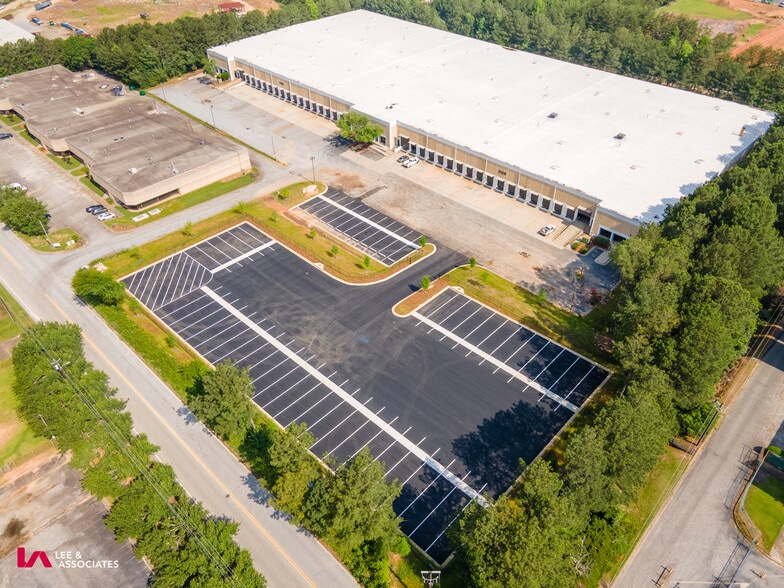 1106 Citizens Pkwy, Morrow, GA for lease - Building Photo - Image 2 of 7