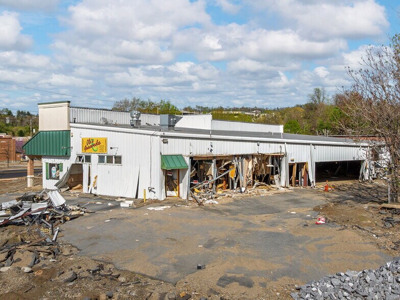 90 S Tunnel Rd, Asheville, NC à vendre - Photo du bâtiment - Image 3 de 8