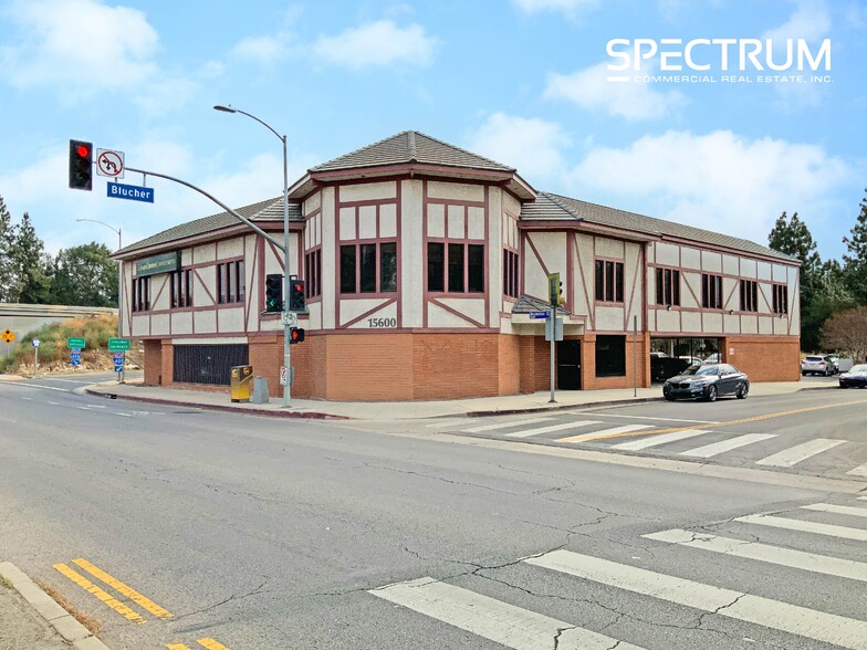 15600 Devonshire St, Granada Hills, CA for sale - Building Photo - Image 1 of 1