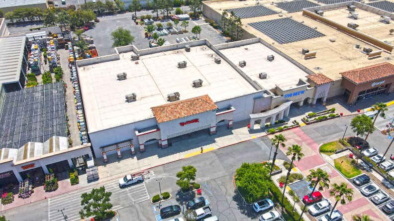 2715-2725 Teller Rd, Newbury Park, CA à vendre - Photo du bâtiment - Image 2 de 7