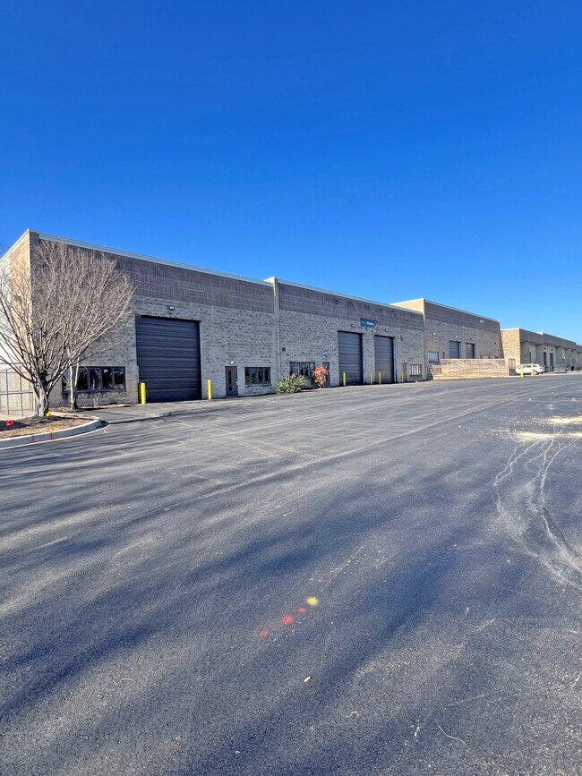 Plus de détails pour 9060 Maier Rd, Laurel, MD - Industriel à louer