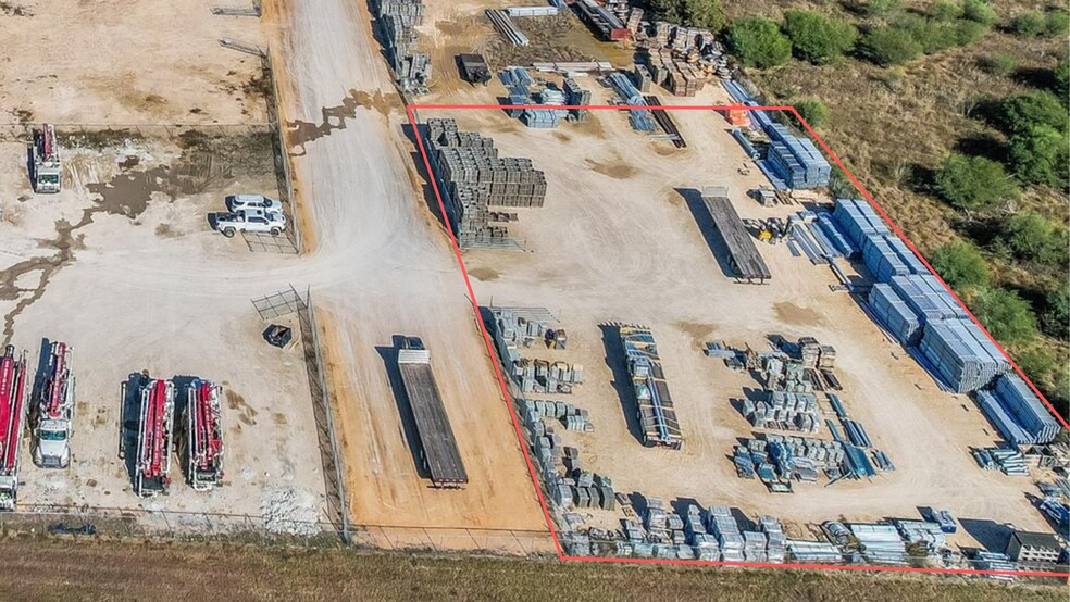 7409 Buttrum Way, New Braunfels, TX à louer - Photo du bâtiment - Image 2 de 3