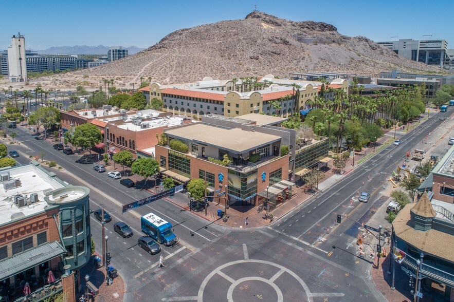 425 S Mill Ave, Tempe, AZ à louer - Photo du bâtiment - Image 2 de 15