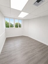 10835-10841 Santa Monica Blvd, Los Angeles, CA for lease Interior Photo- Image 1 of 3