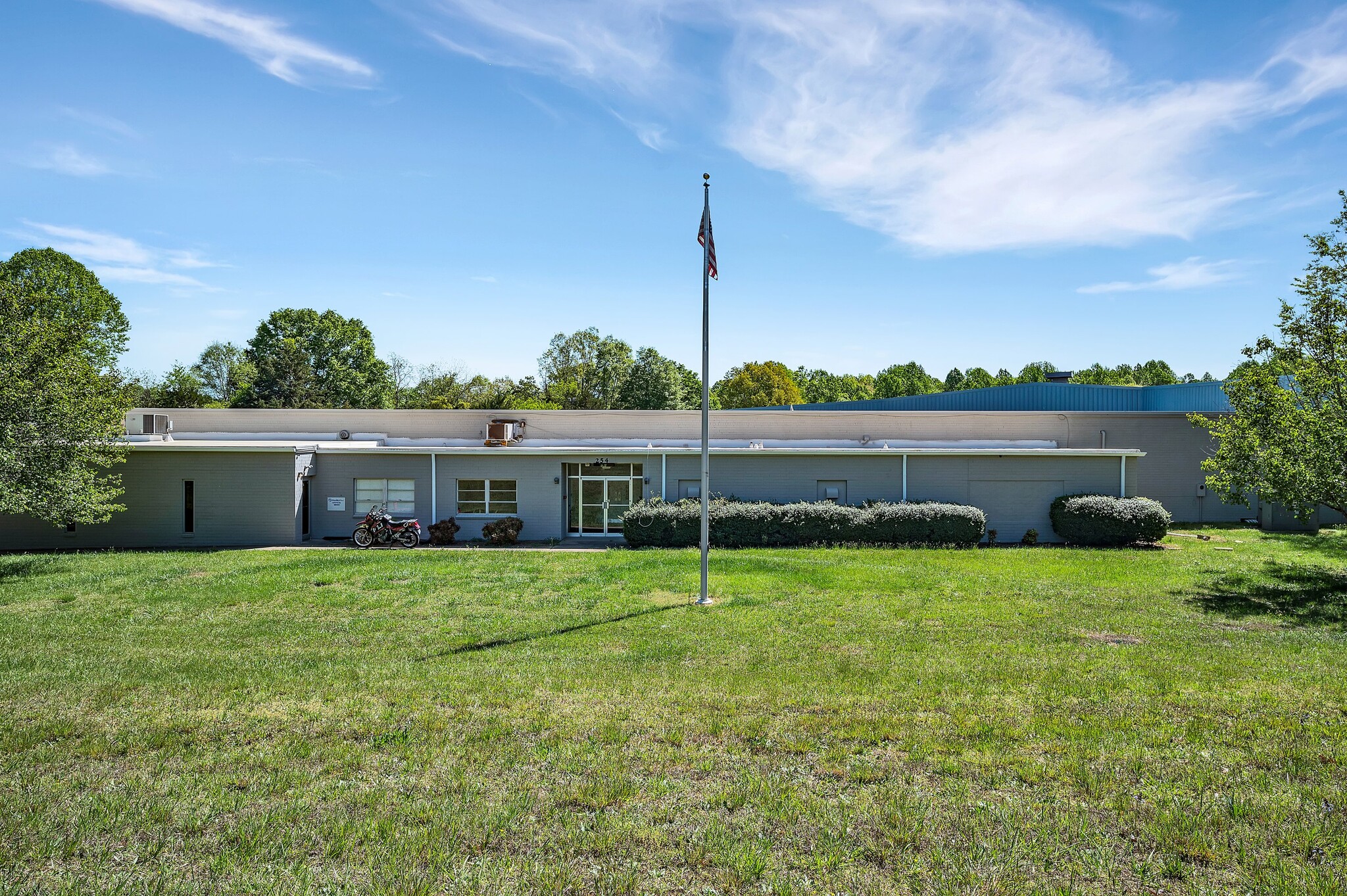 254 Tot Dellinger Rd, Cherryville, NC à vendre Photo principale- Image 1 de 1