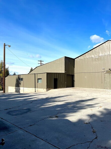 1260 Lower Sunnyslope Rd, Wenatchee, WA à louer - Photo du bâtiment - Image 3 de 19