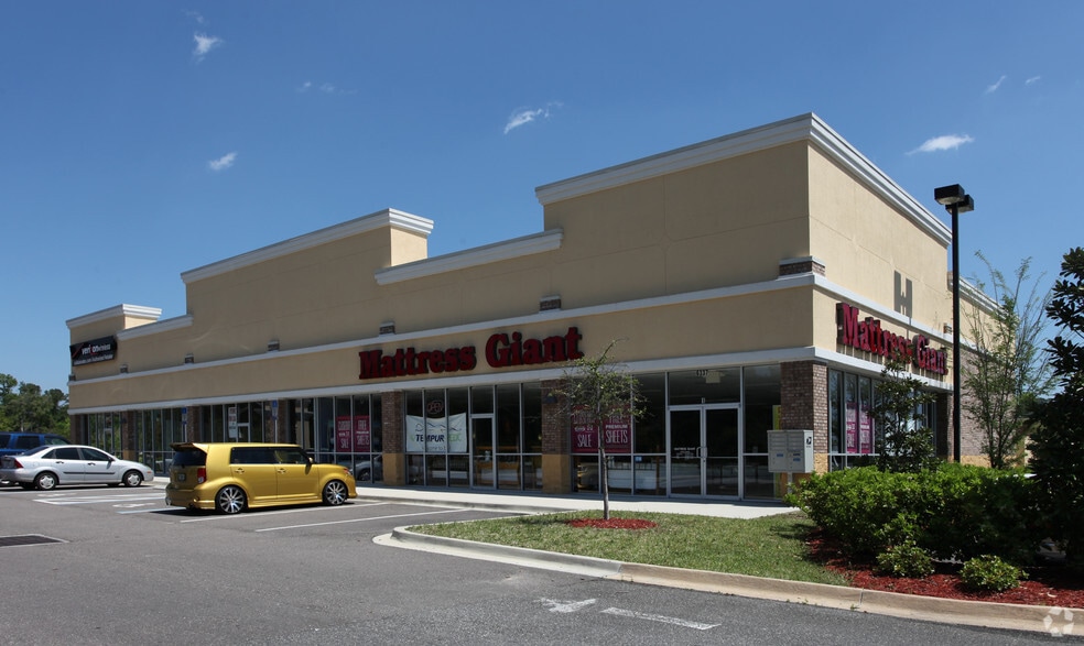 6331 Roosevelt Blvd, Jacksonville, FL for lease - Building Photo - Image 2 of 6