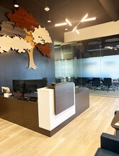 165 Hargraves Dr, Austin, TX for lease Interior Photo- Image 2 of 5