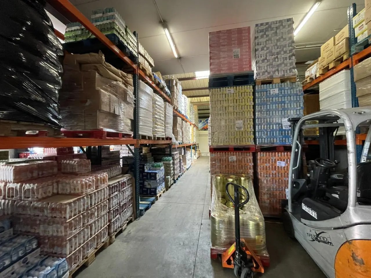 Flex in Le Blanc-Mesnil for lease Interior Photo- Image 1 of 5