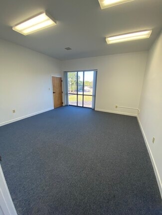 More details for 1934 16th St NE, Hickory, NC - Office for Lease