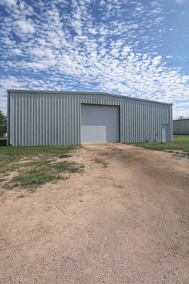 Plus de détails pour 35801 Pacific Ave, Galeton, CO - Industriel à vendre