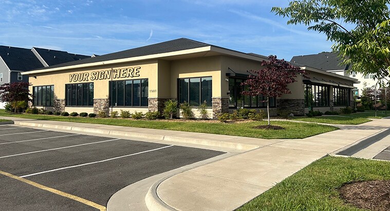 11601 Lakeridge Pkwy, Ashland, VA à louer - Photo du bâtiment - Image 3 de 4