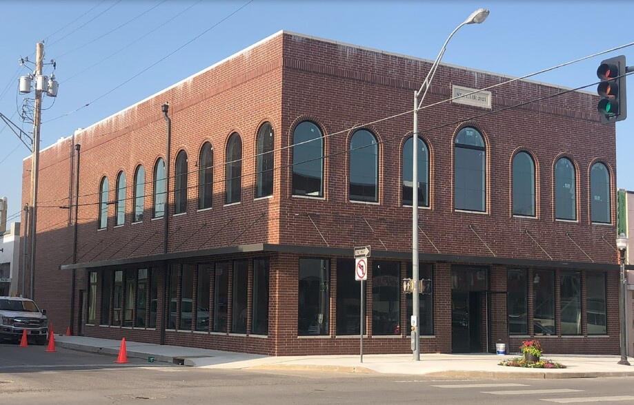 127 W Main St, Ardmore, OK for sale - Building Photo - Image 3 of 20