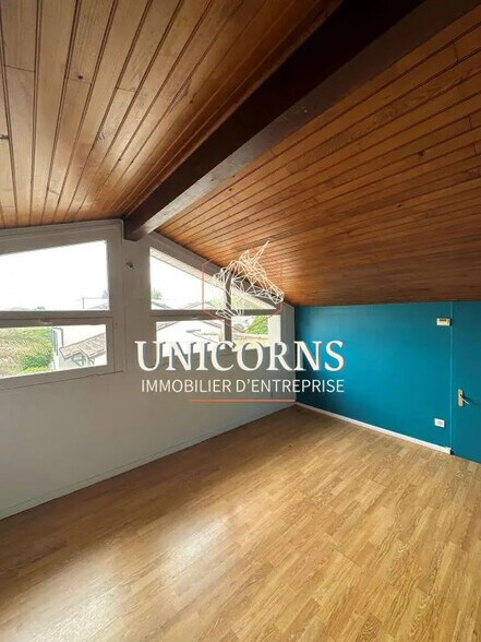 Bureau dans PORTET-SUR-GARONNE à louer - Photo intérieure - Image 3 de 4