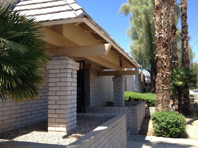 12020 N 35th Ave, Phoenix, AZ à louer - Photo du bâtiment - Image 3 de 8