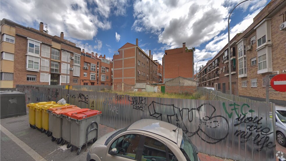 Calle de Peña Nueva, 35, Madrid, Madrid à vendre - Photo du bâtiment - Image 1 de 2