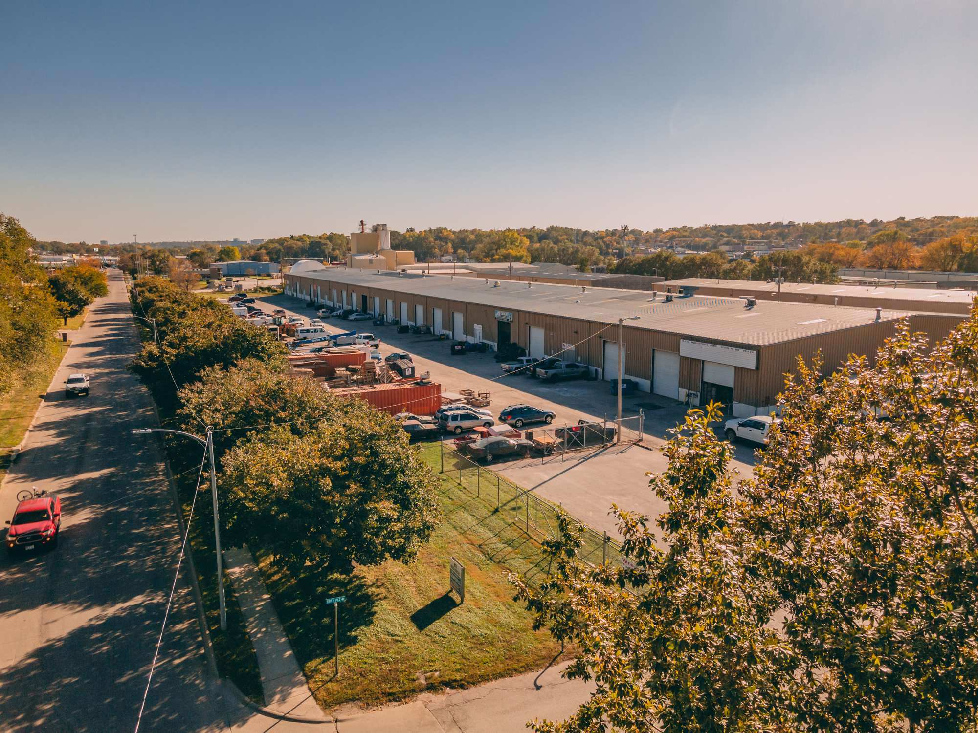 3305-3393 N 88th Plz, Omaha, NE à louer Photo du bâtiment- Image 1 de 7