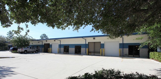 Plus de détails pour 6656 Columbia Park Dr, Jacksonville, FL - Local d'activités à louer