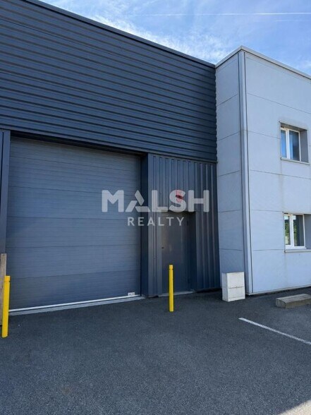 Flex in Chasse-sur-Rhône for lease - Building Photo - Image 2 of 6