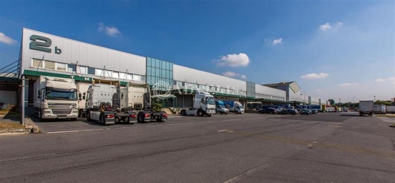 Industrial in Aulnay Sous Bois for lease Building Photo- Image 1 of 9