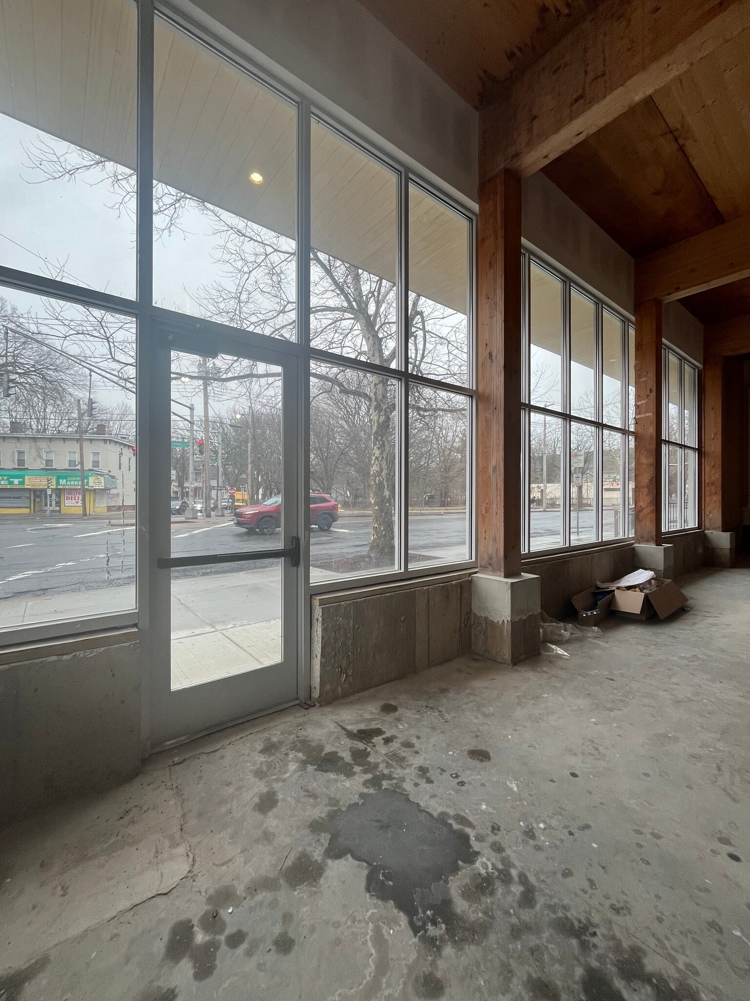 340 Dixwell Ave, New Haven, CT à louer Photo intérieure- Image 1 de 5