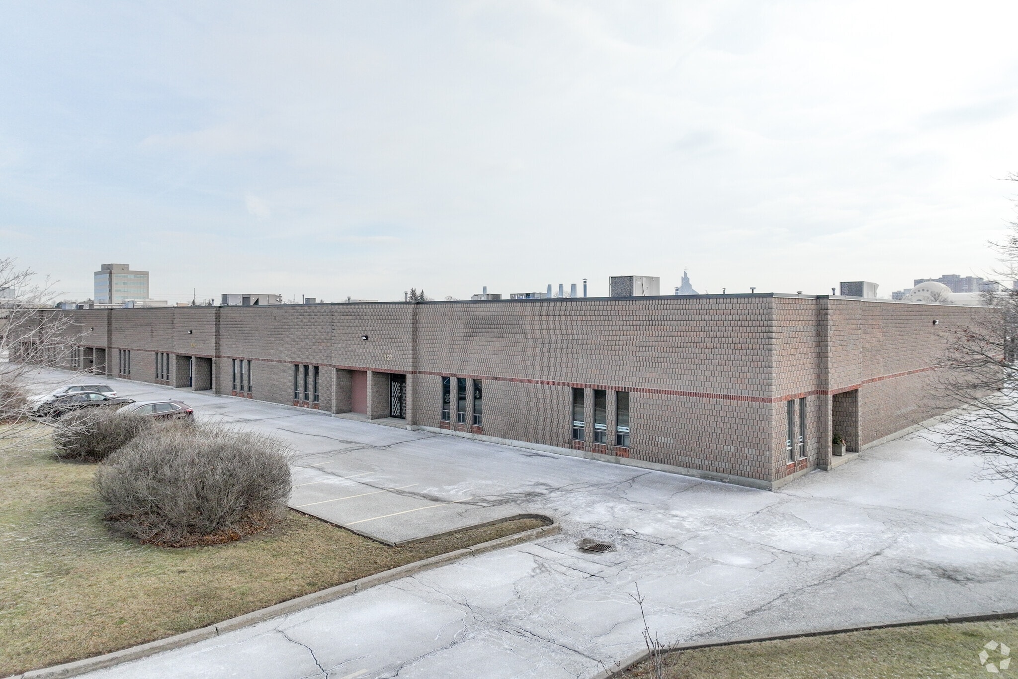 107-121 Ferrier St, Markham, ON for lease Primary Photo- Image 1 of 4