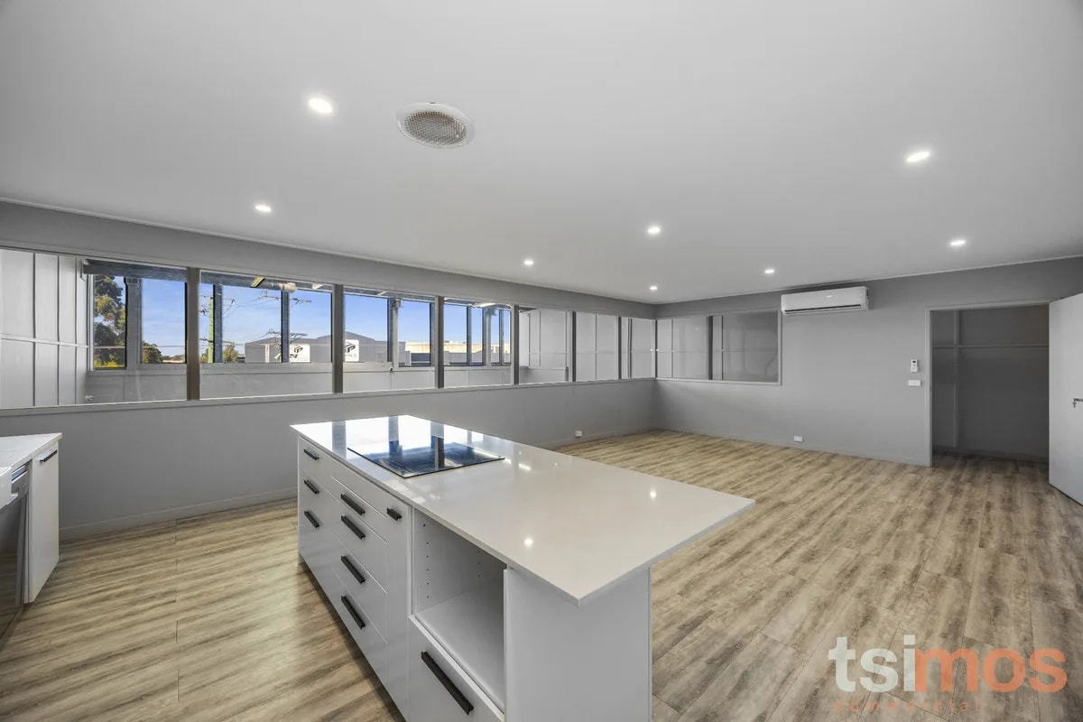9-19 Levanswell Rd, Moorabbin, VIC 3189 - Unité 38 - - Photo intérieure - Image 1 of 10