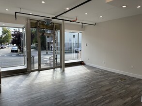 64 Logan Ave, Jersey City, NJ for lease Interior Photo- Image 2 of 7