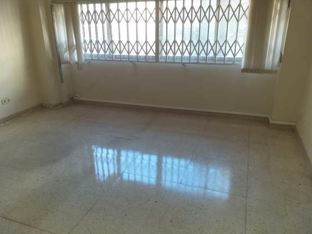 Lleida, LER 25008 - Unité 01 -  - Photo intérieure - Image 1 of 7