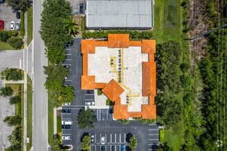 1016 Collier Center Way, Naples, FL - AERIAL  map view - Image1