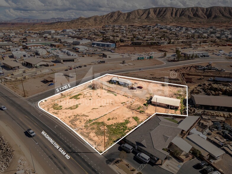 1290 E Washington Dam Rd, Washington, UT à vendre - Photo du bâtiment - Image 2 de 5