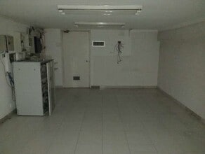 Retail in Girona, Gerona for lease Interior Photo- Image 1 of 7