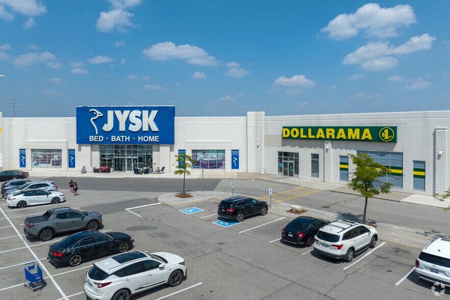 6075 Mavis Rd, Mississauga, ON à louer - Photo du bâtiment - Image 3 de 7