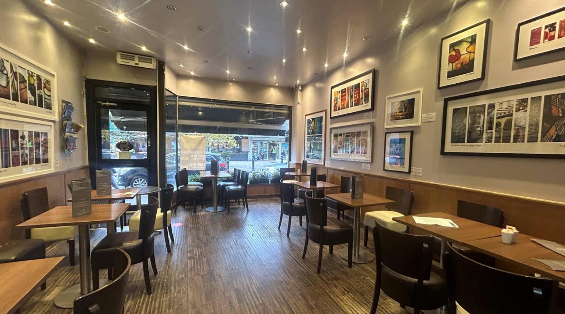 147 Heaton Moor Rd, Stockport for lease Interior Photo- Image 1 of 6