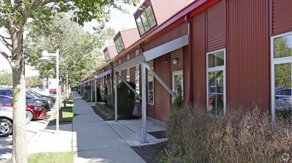 3840-3849 S Water St, Pittsburgh, PA à louer - Photo du bâtiment - Image 3 de 6