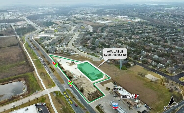 1111 E Howard Ln, Austin, TX à louer - Photo du bâtiment - Image 2 de 6