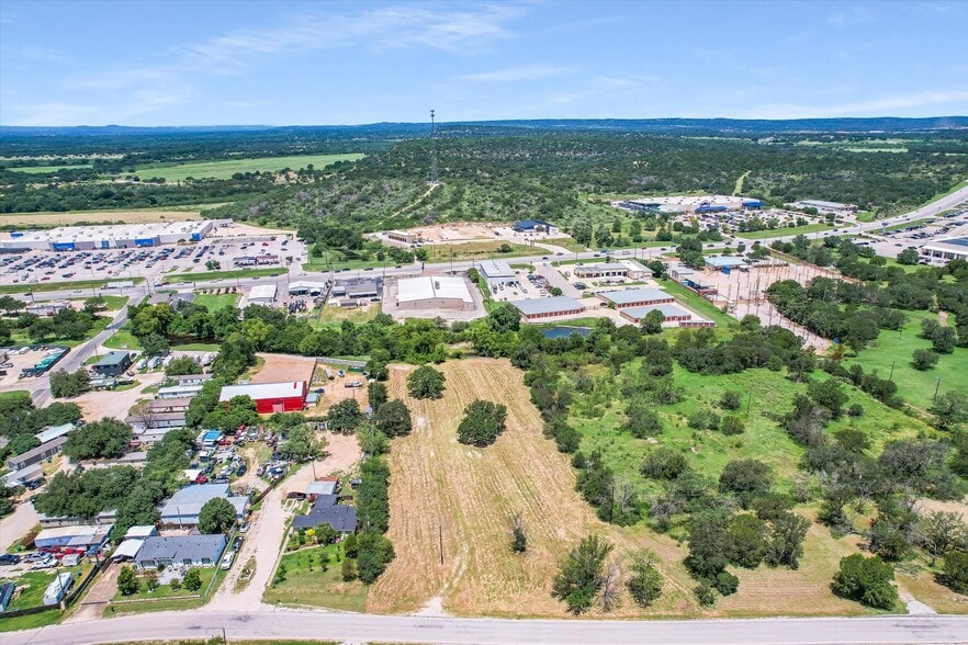 2904 Nature Heights Dr, Marble Falls, TX for sale - Building Photo - Image 3 of 10