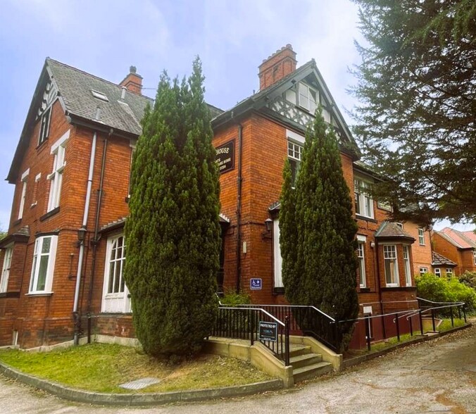 29 Harboro Rd, Sale à vendre - Photo principale - Image 1 de 1