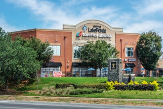 2908 Oak Lake Blvd, Charlotte, NC for lease Interior Photo- Image 1 of 6