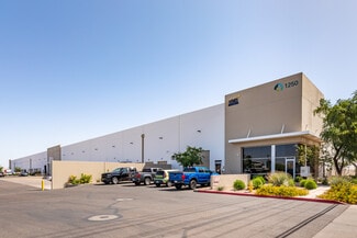Plus de détails pour 1250 E Hadley St, Phoenix, AZ - Industriel à louer