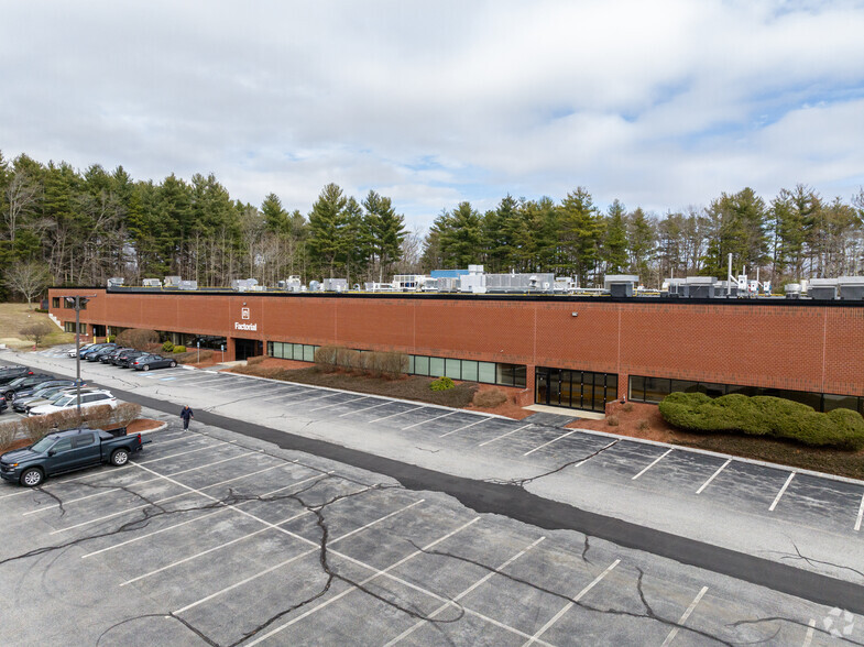 501 Griffin Brook Dr, Methuen, MA for sale - Building Photo - Image 1 of 1