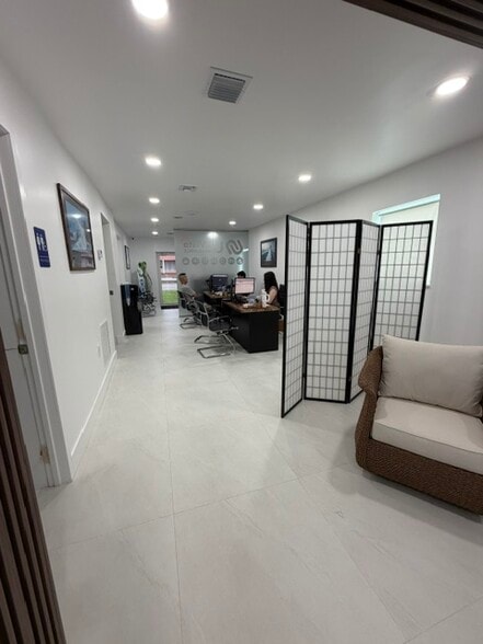5941 Coral Way, Miami, FL for sale - Building Photo - Image 3 of 12