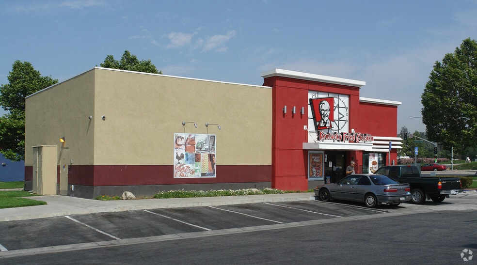 7840 Limonite Ave, Jurupa Valley, CA for lease - Primary Photo - Image 3 of 3